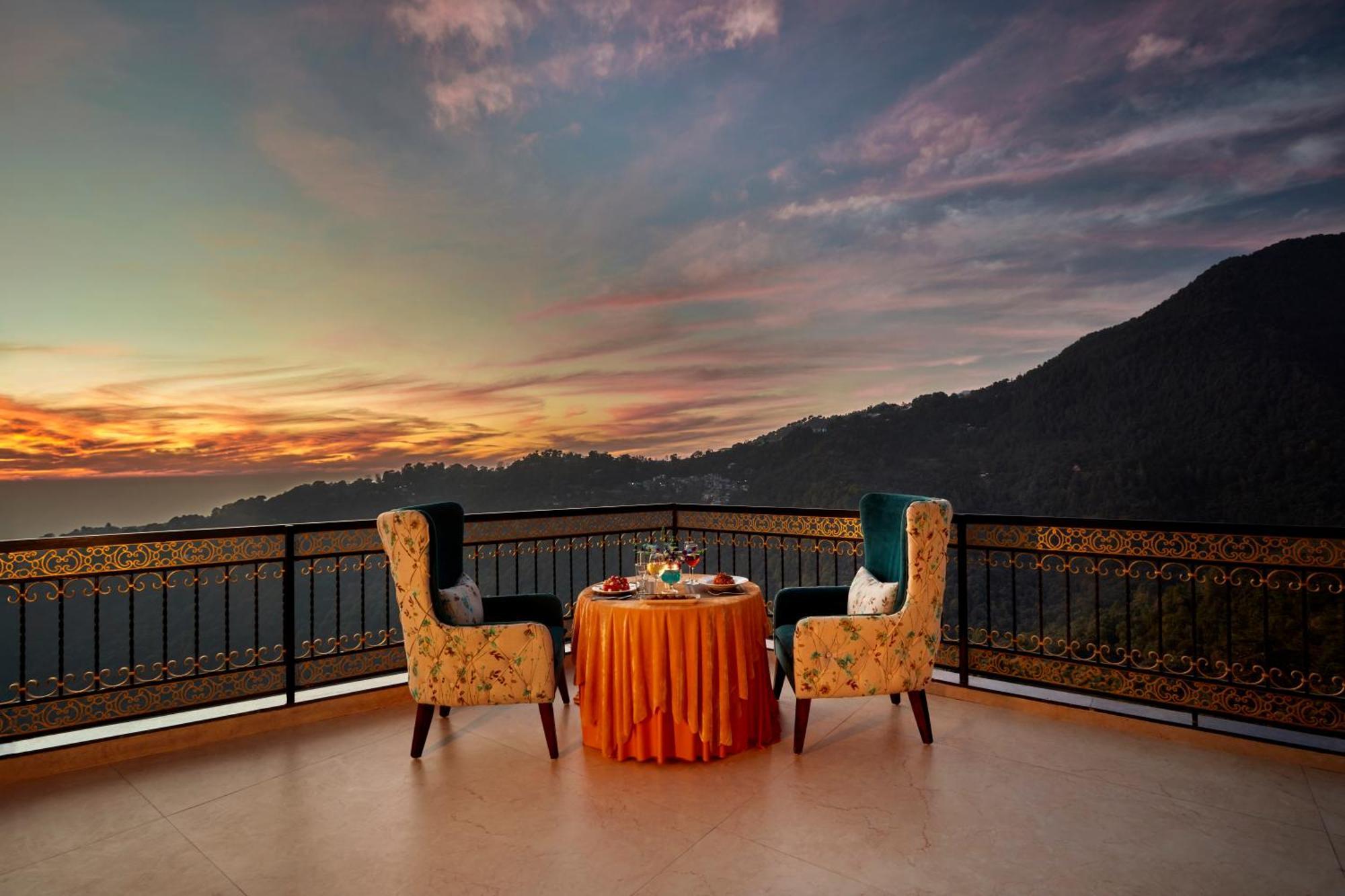 Welcomheritage Natraj, Mcleod Ganj Ngoại thất bức ảnh